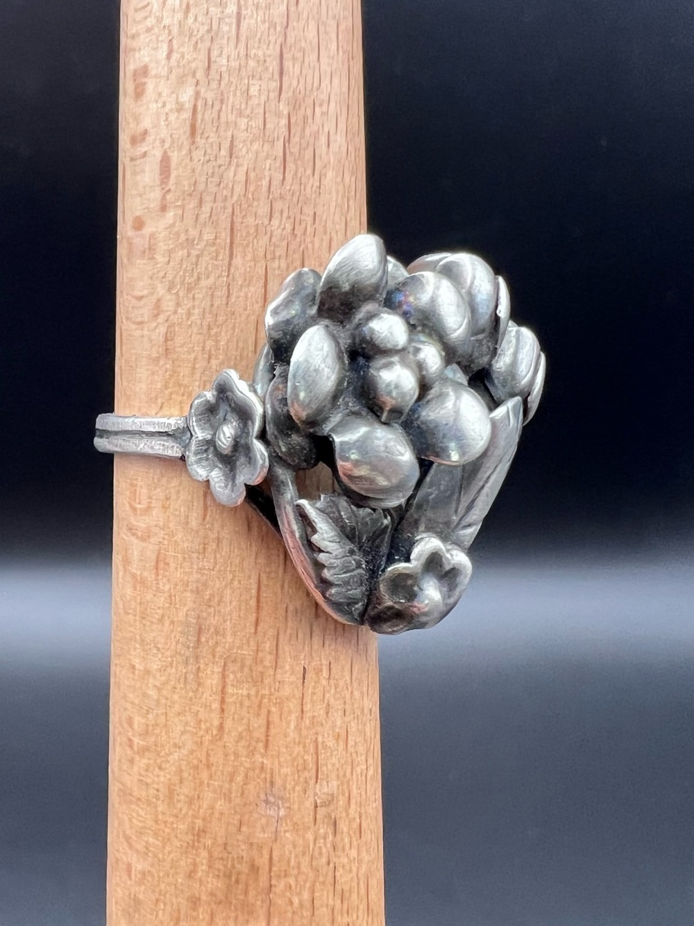 Vintage Sterling Sterling Flower Bouquet Ring - Picture 2 of 9